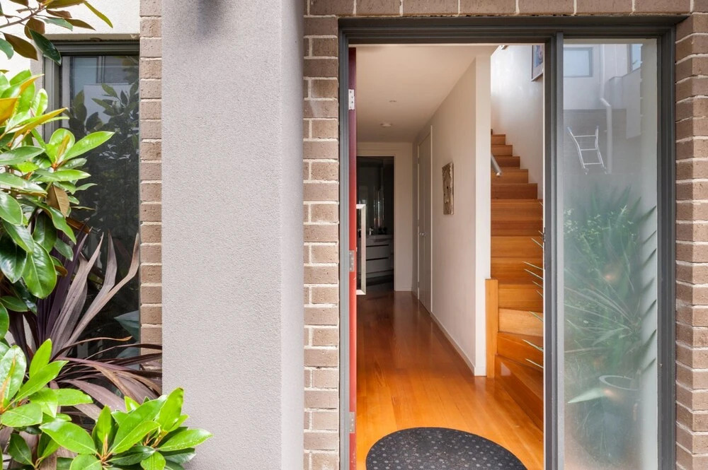 Centrepoint Units Ivanhoe