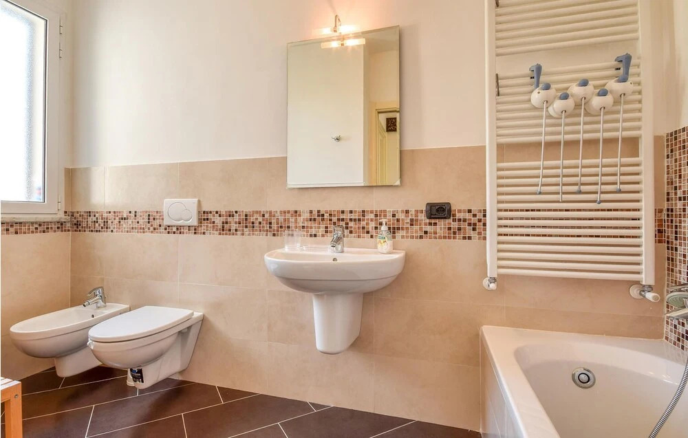 2 Bedroom Amazing Home In Vado Ligure