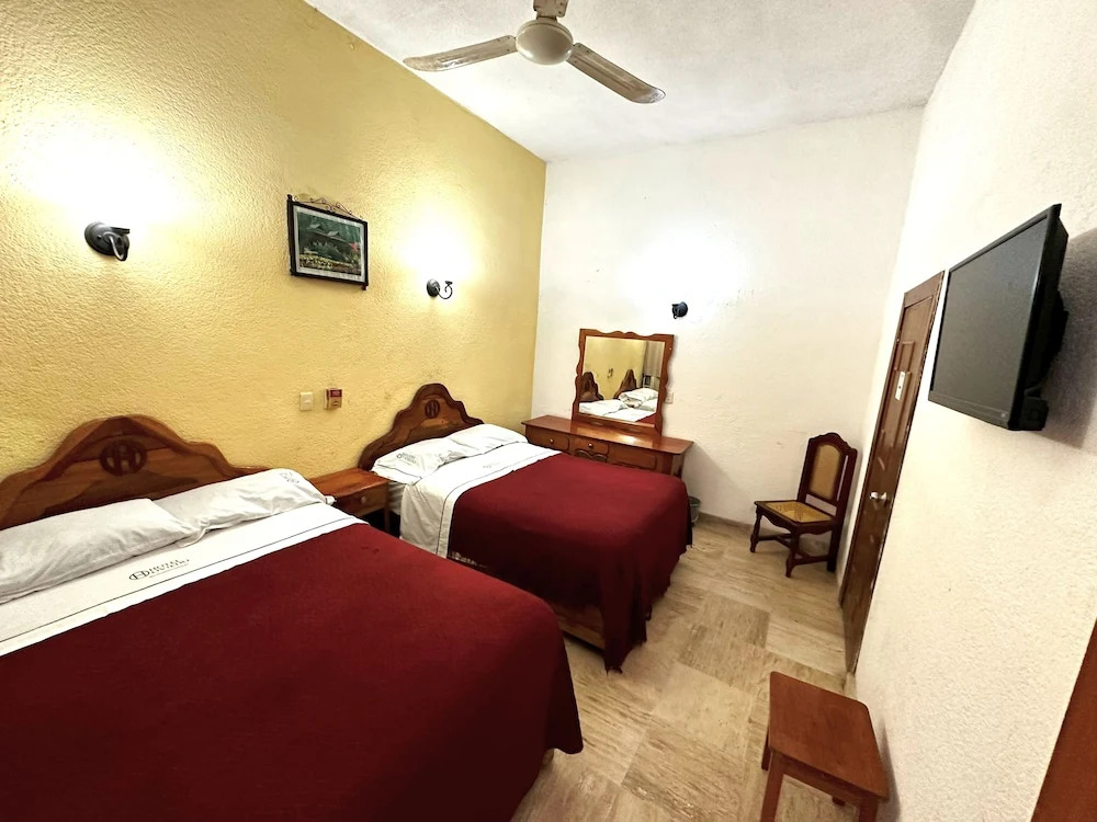 Hotel Oviedo