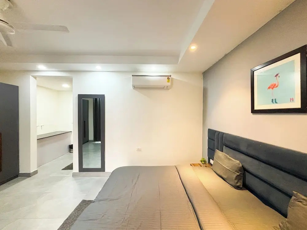 Housr Sector 45 Gurgaon Near Huda City
