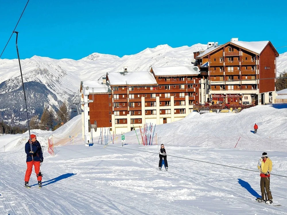 Well-kept Apartment Right on the Slopes of Plagne Soleil