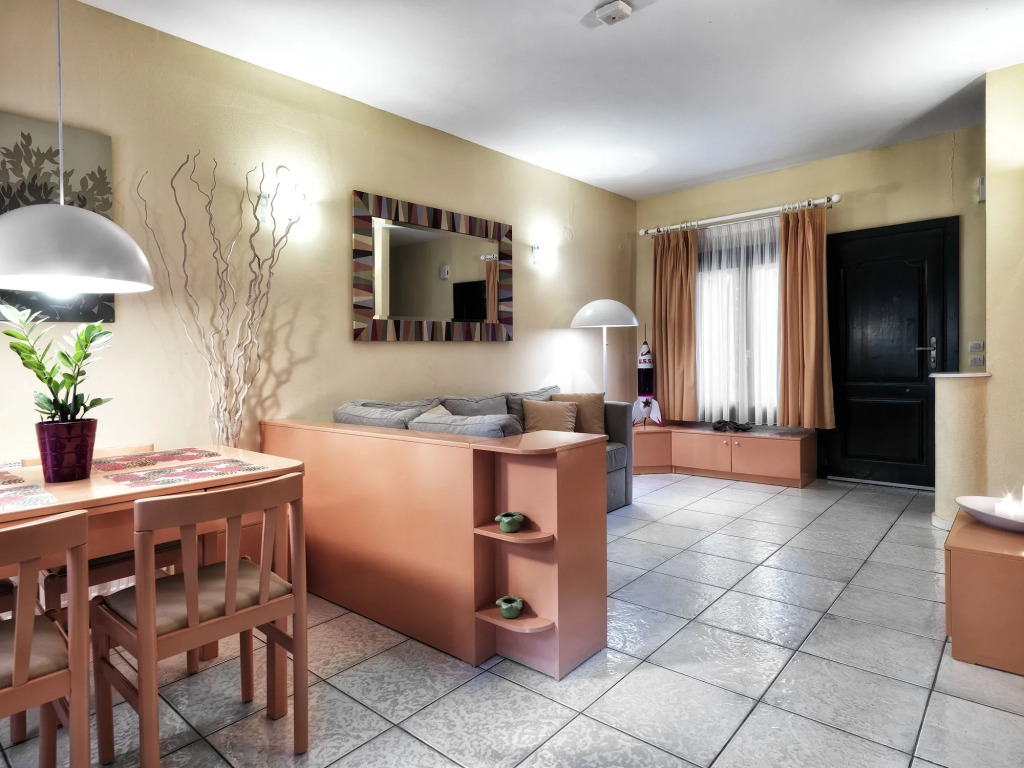 Elia Apartments