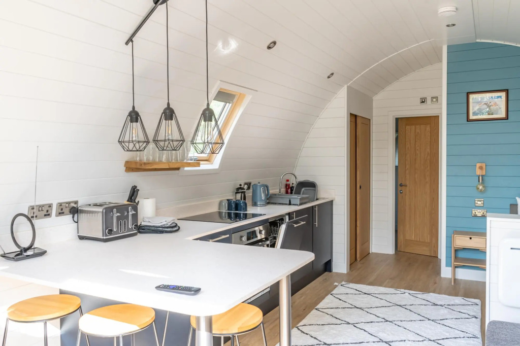 Glamping Pod Two - Holly Tree Barns