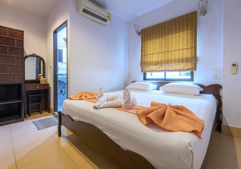 Again Thaicharm House at Patong Beach