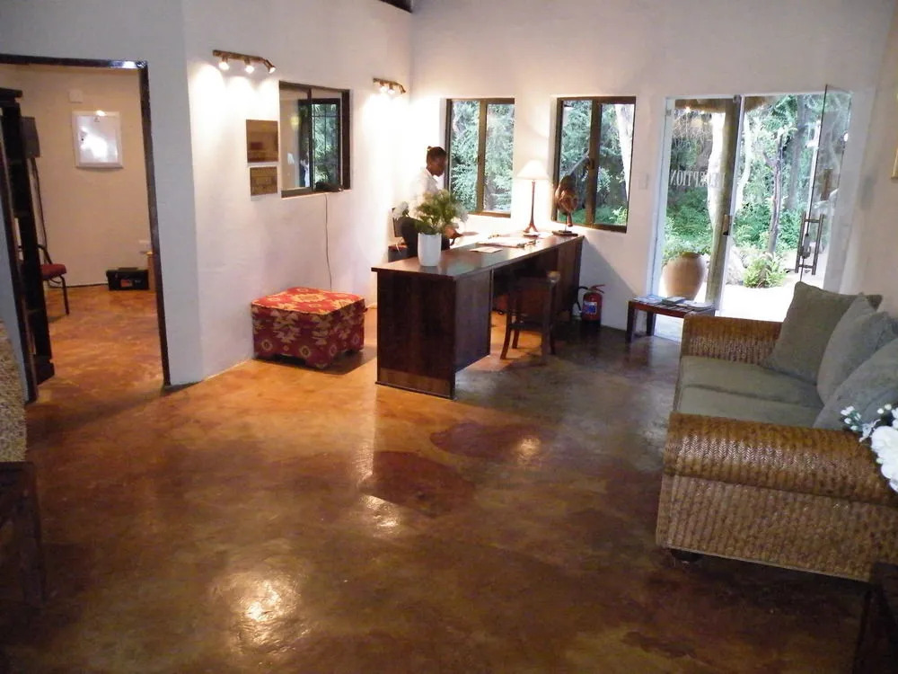 Kwena Chalets