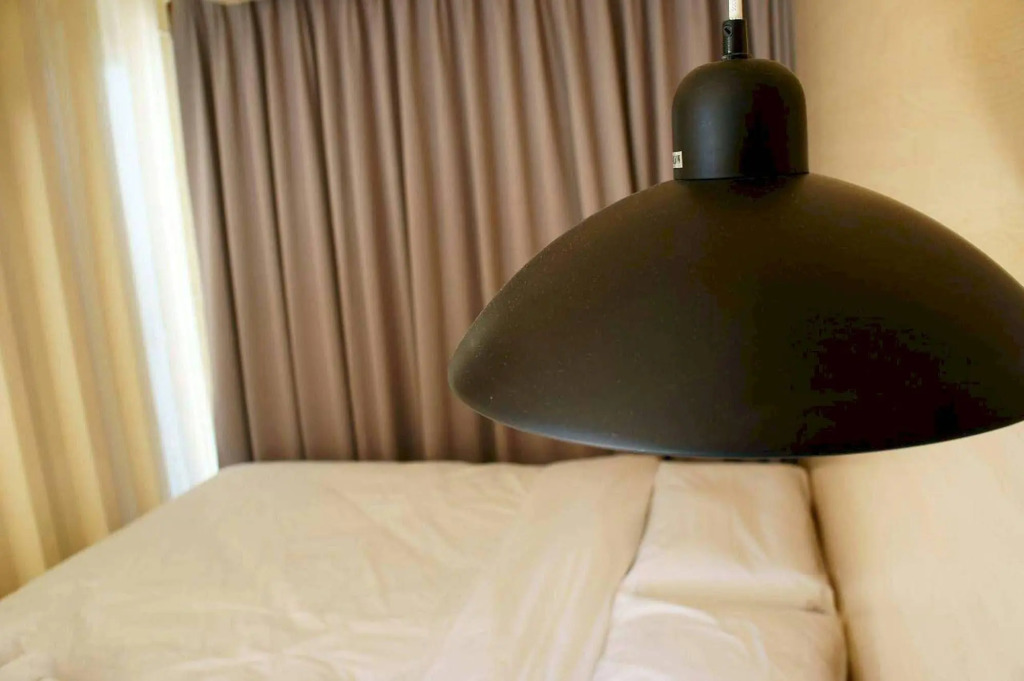 Snooze Box Hotel
