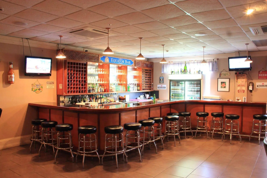 Tradewinds Hotel