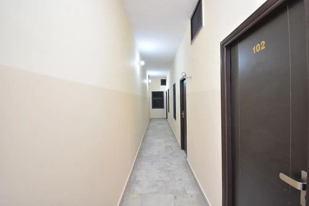 Jass Stays By OYO Rooms