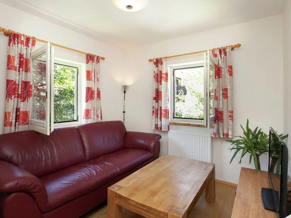 Chic Chalet near Ski Area in Bramberg am Wildkogel