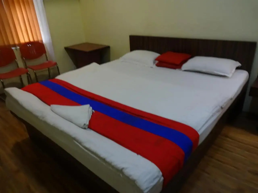 OYO Rooms Sealdah Near Entally Market
