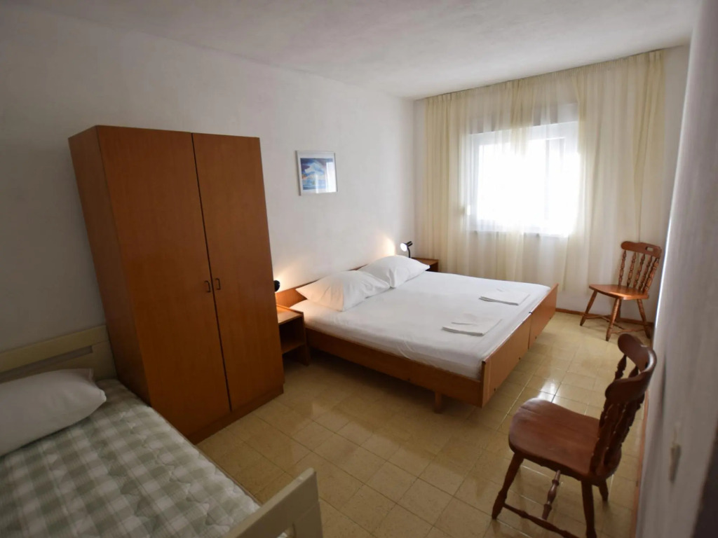 Spacious apartment with terrace,200 m distant from the beach !