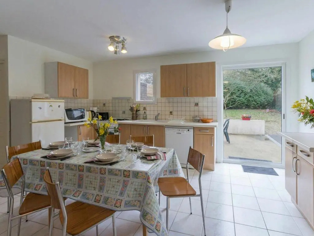 Maison calme avec jardin clos, proche mer, entre Guérande et Morbihan - 3 chambres, équipements bébé - FR-1-306-1129