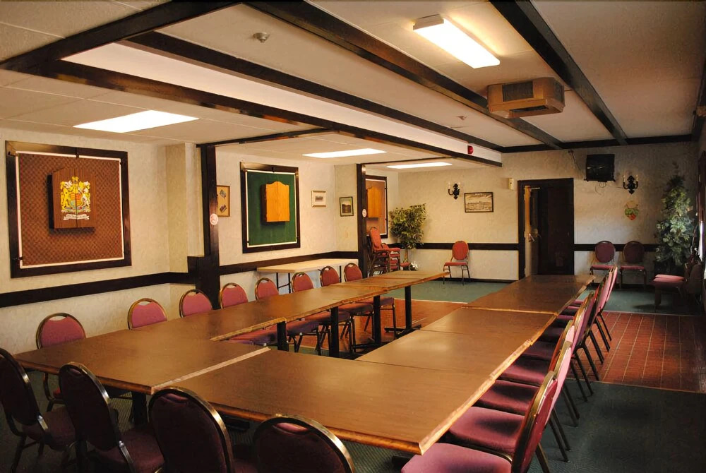 Pine Dale Motor Inn