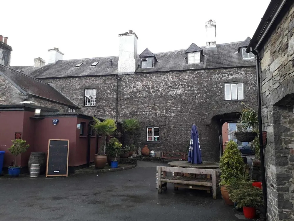 The Red Lion