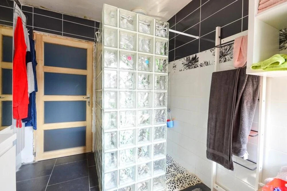 House with 6 Bedrooms in Tongeren, with Enclosed Garden And Wifi