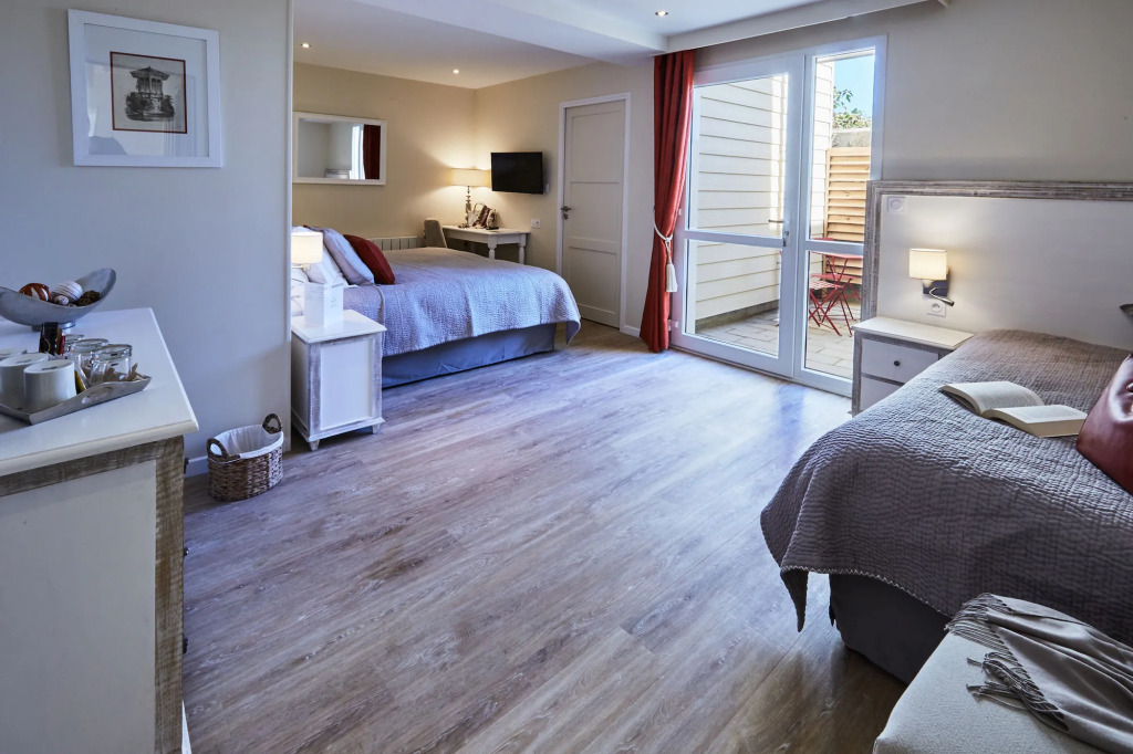 Les Villas dArromanches, Teritoria