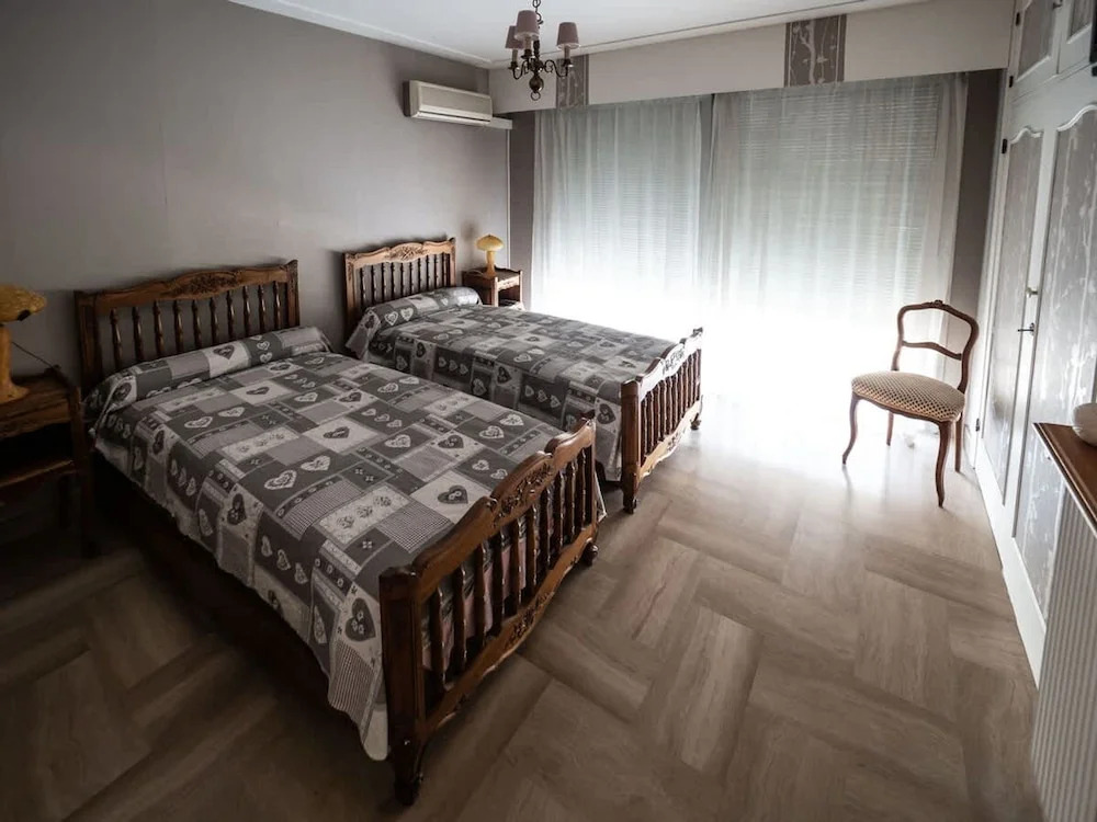 Apartment Near the Beaches Right in the Center Comfortable