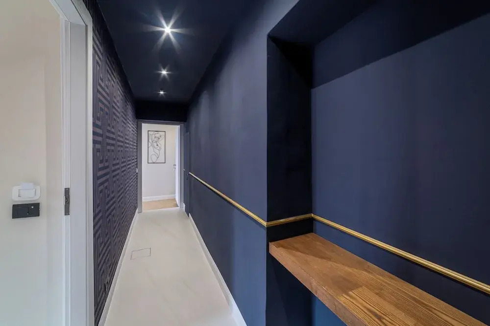 Residenza dEpoca White Room