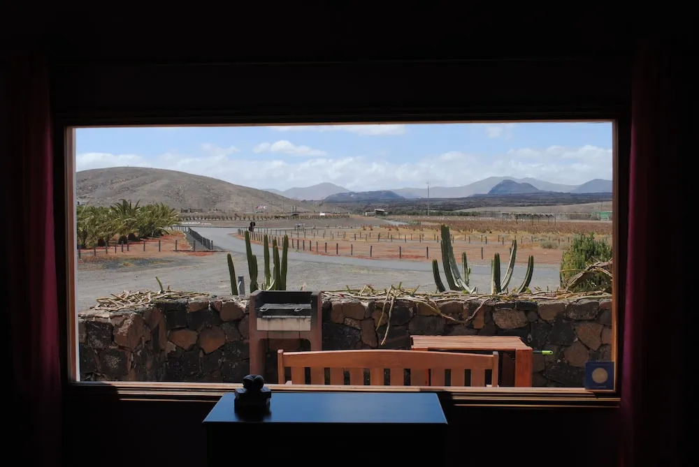 Casa Pilar, Aurora y Tarabilla en Finca Ecológica