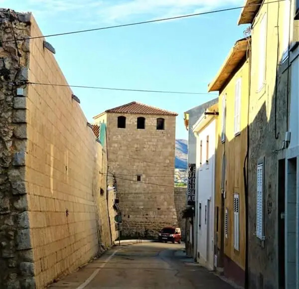 Apartments Anka Pag