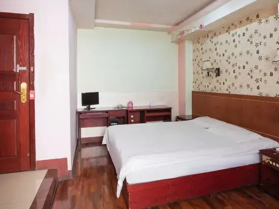Saturday Express Hotel