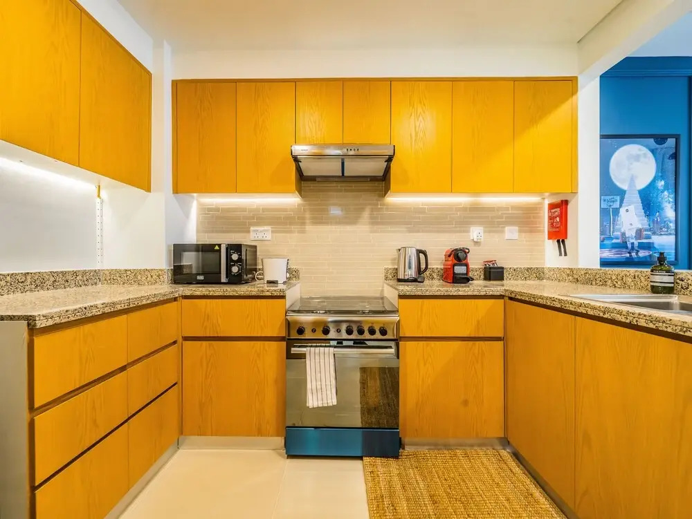 Monty Holiday Home - Serene & Modern Apartment With Burj Khalifa View