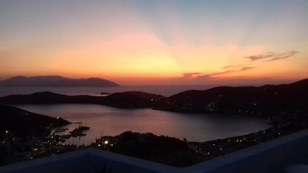 Marias View