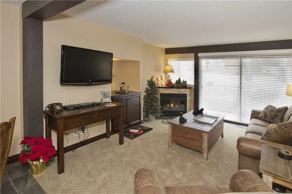 St Anton Condos # 9 1 Bedroom 1 Bathroom Home