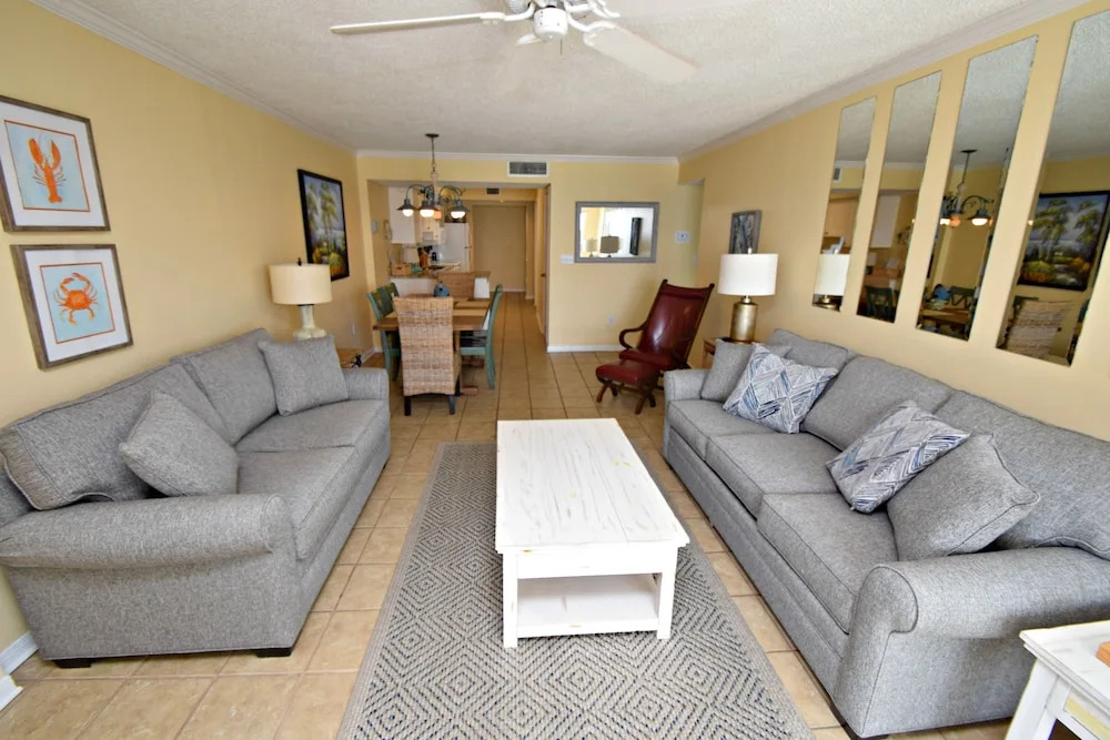 Ocean House 1701 3 Bedrooms 3 Bathrooms Condo