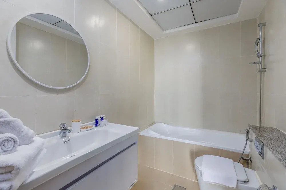 Maison Privee - Modern Urban Retreat in the Heart of Dubai Marina