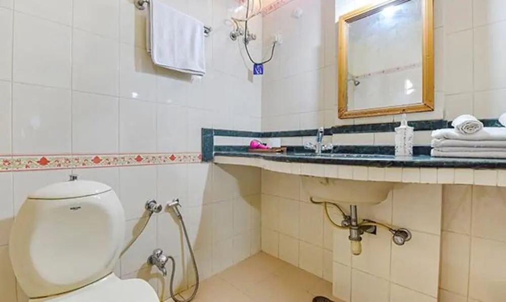 FabHotel Prism Homestay
