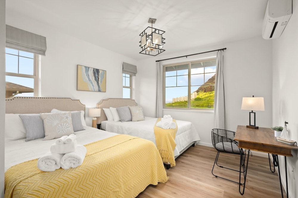 @ Marbella Lane - 2 master suites MT+Ocean Views
