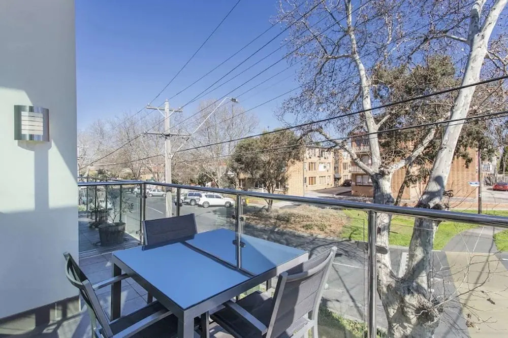 Elwood Townhouse Delight