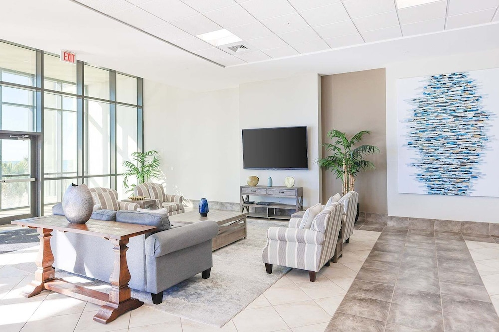 The Oasis 1503 Formerly Phoenix West Ii 1503 3 Bedroom Condo