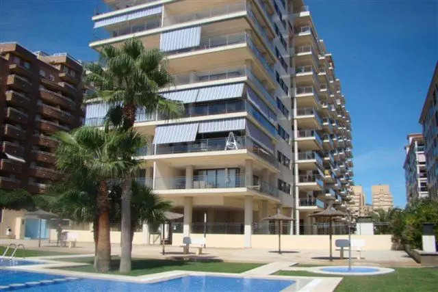 GRAN TERRAZA EN 1ª LINEA DE PLAYA