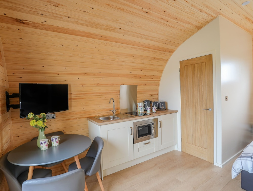 Caban Cariad