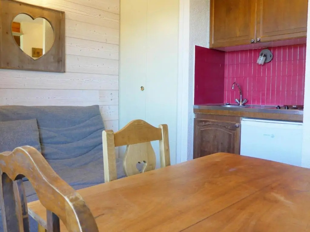 Appartement Méribel, 1 pièce, 3 personnes - FR-1-182-43