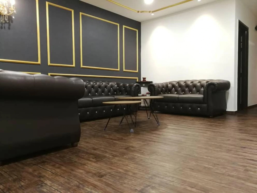 NORTH CITY HOTEL