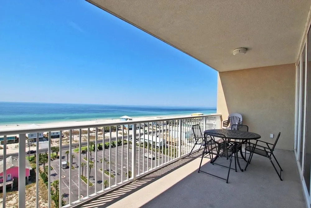 Sanibel 1007 - 3 Br condo