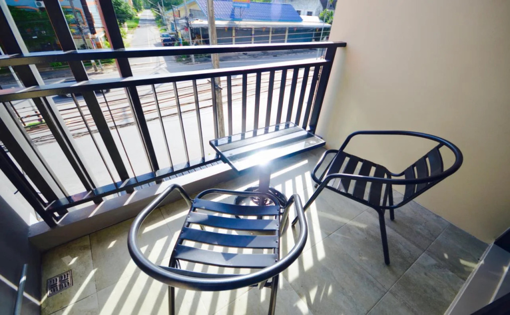 NOMAD Hostel Krabi