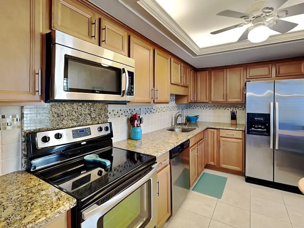 Island Reef 304 by Distinctive Beach Rentals