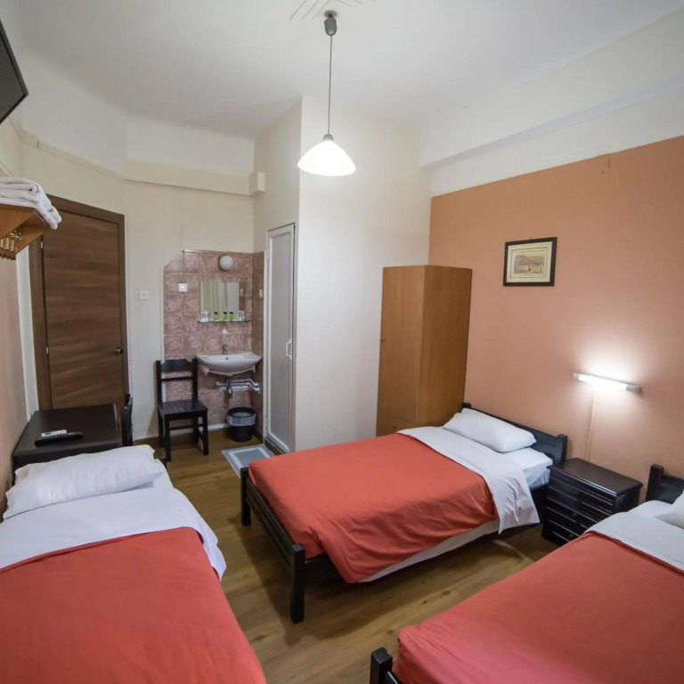 Tempi Hotel