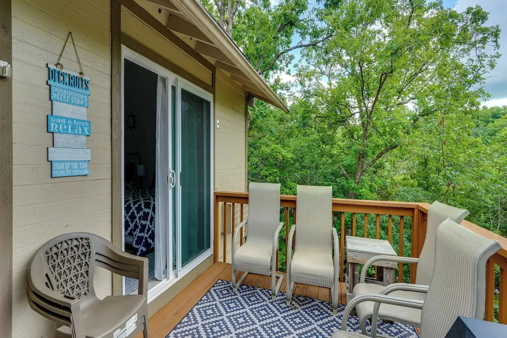 Walk to Lake: Osage Beach Home w/ Grill!