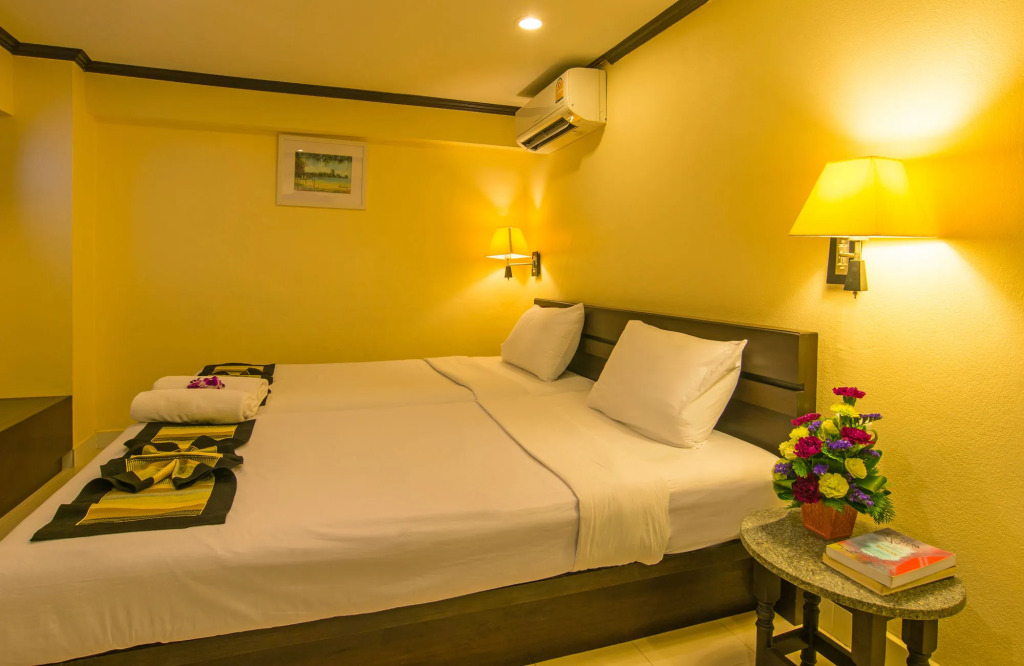 Krabi City Seaview Hotel