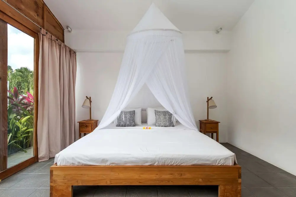 Luxury 4 Bedroom Villa With Private Pool, Bali Villa 2067