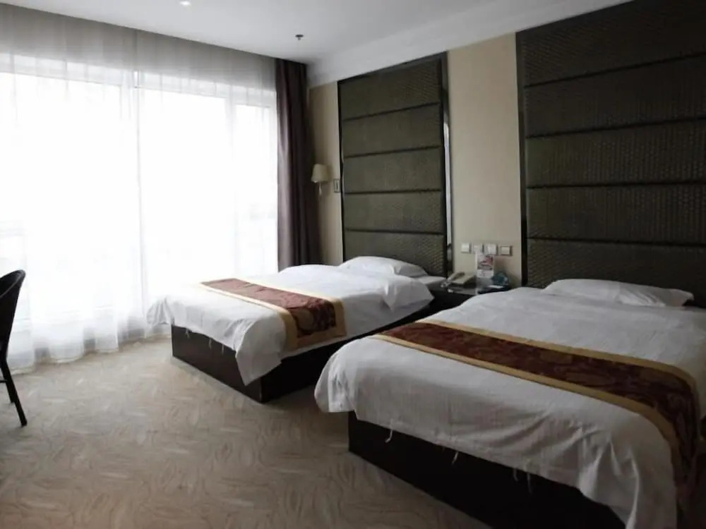 GreenTree Inn ShanDong North WeiHai StationNorth International Bathing Beach Business Hotel