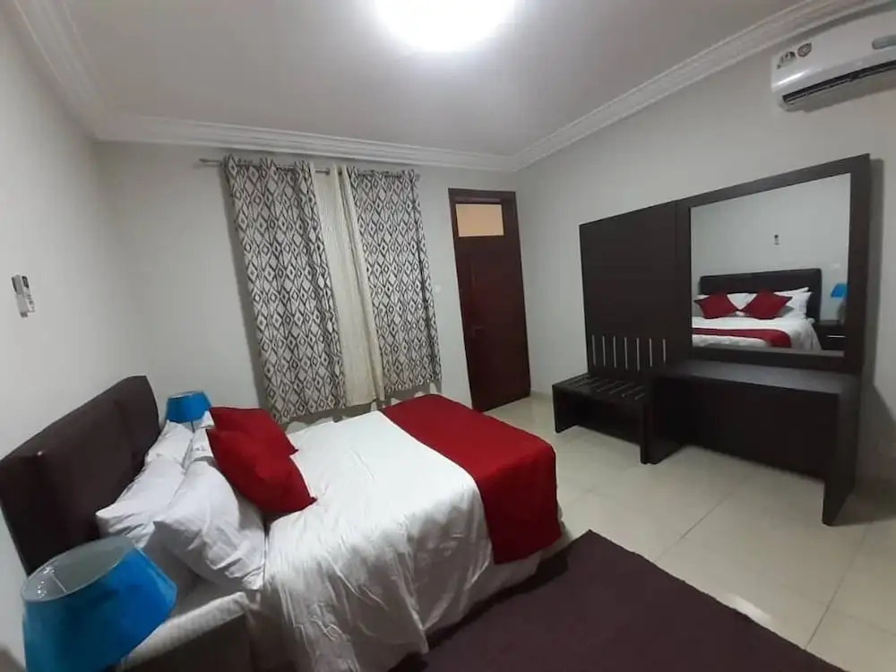 JBK Hostels Jungle Road