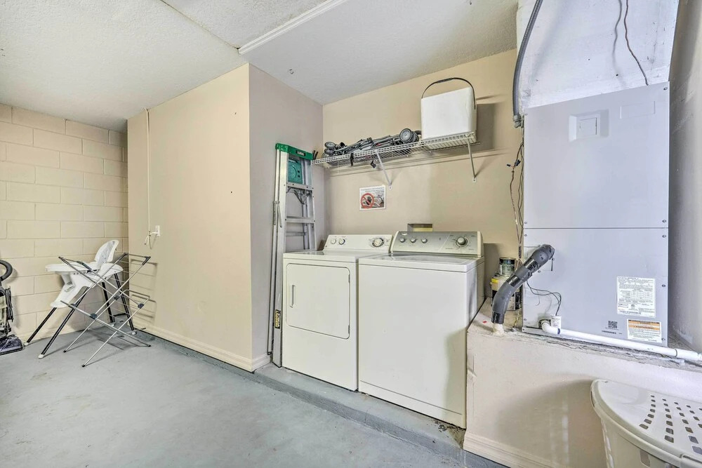 Family-friendly Davenport Home, Near Disney!