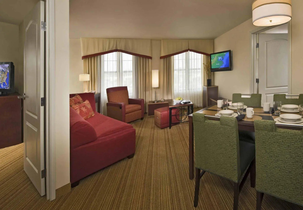 Residence Inn by Marriott Springfield Old Keene Mill