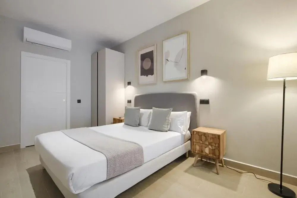 Dobo Madrid Murillo